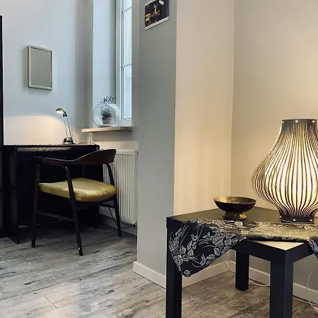 Apartment Next To Wawel Castle, Vistula River & Old Town Cracow-2
